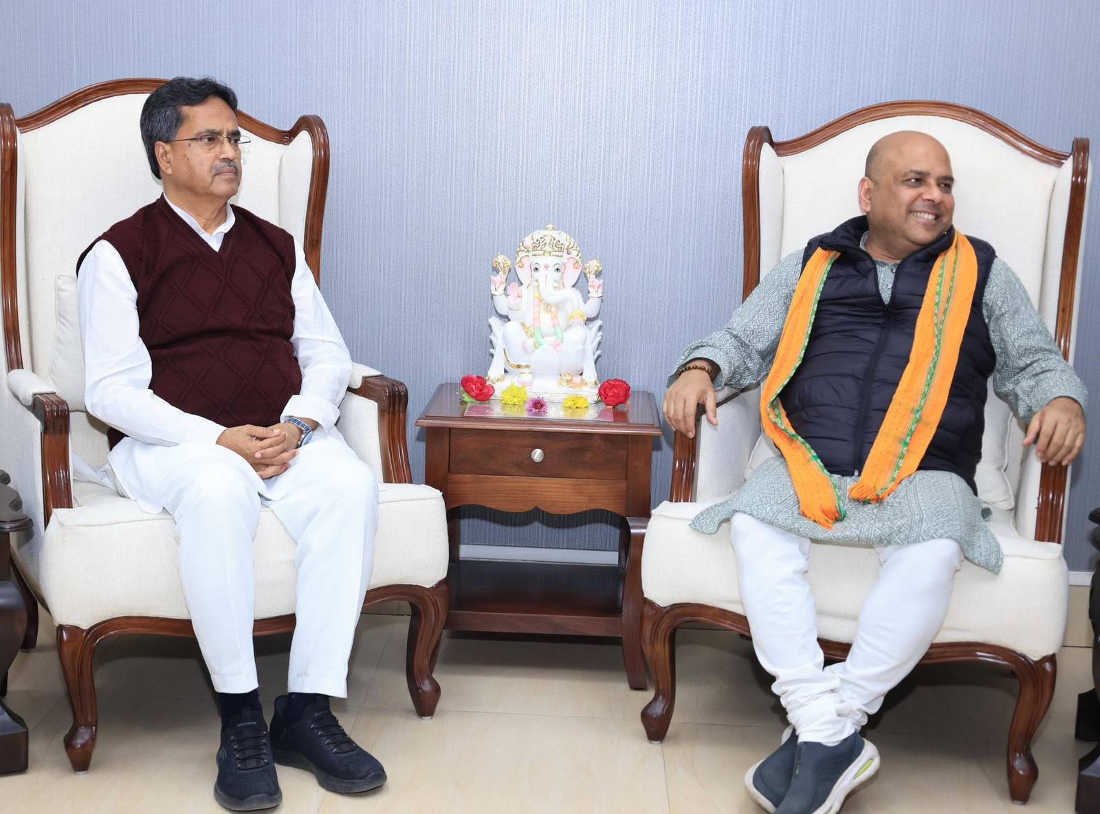 Dr. Rajdeep Roy with Tripura Chief Minister Prof. (Dr.) Manik Saha
